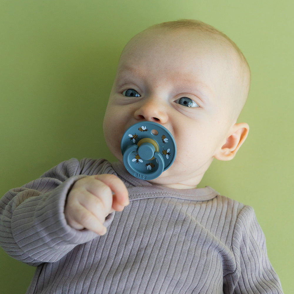 STUDIO Colour Bumblebee Friends - Sage