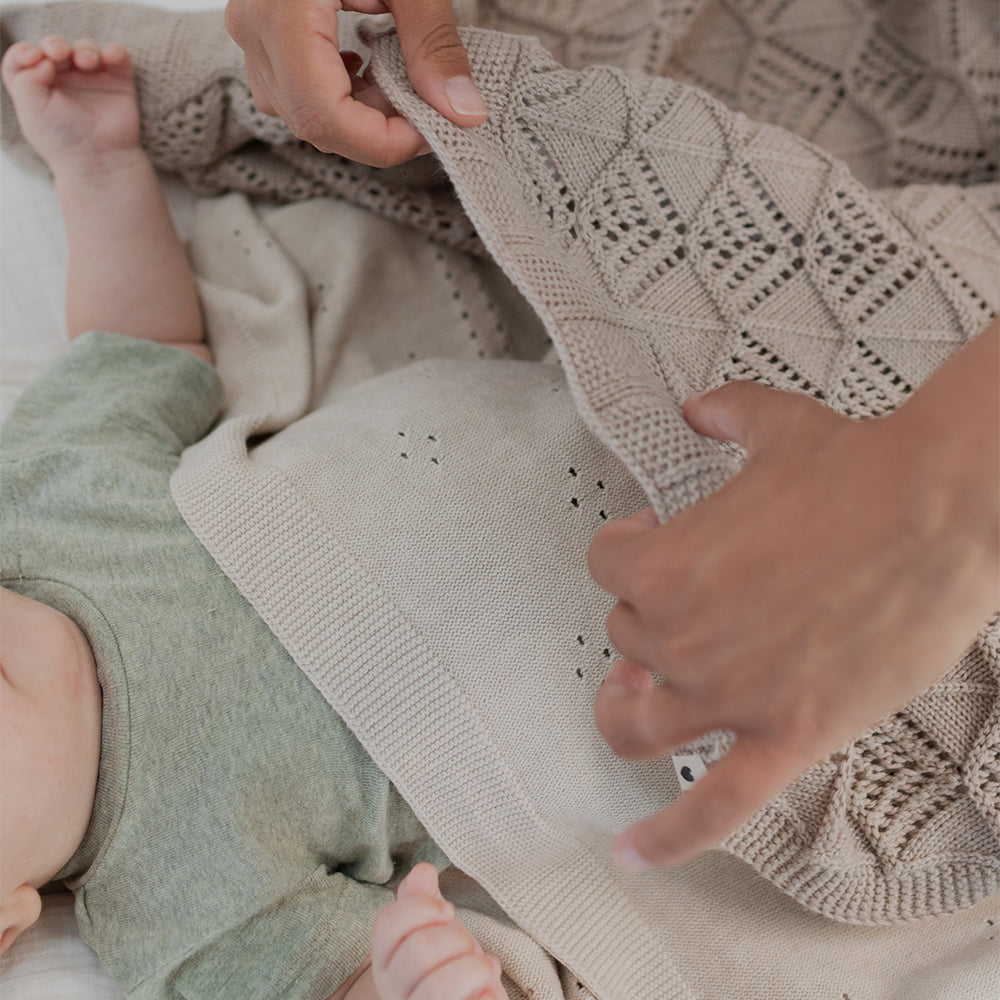 Knitted Blanket Wavy Vanilla